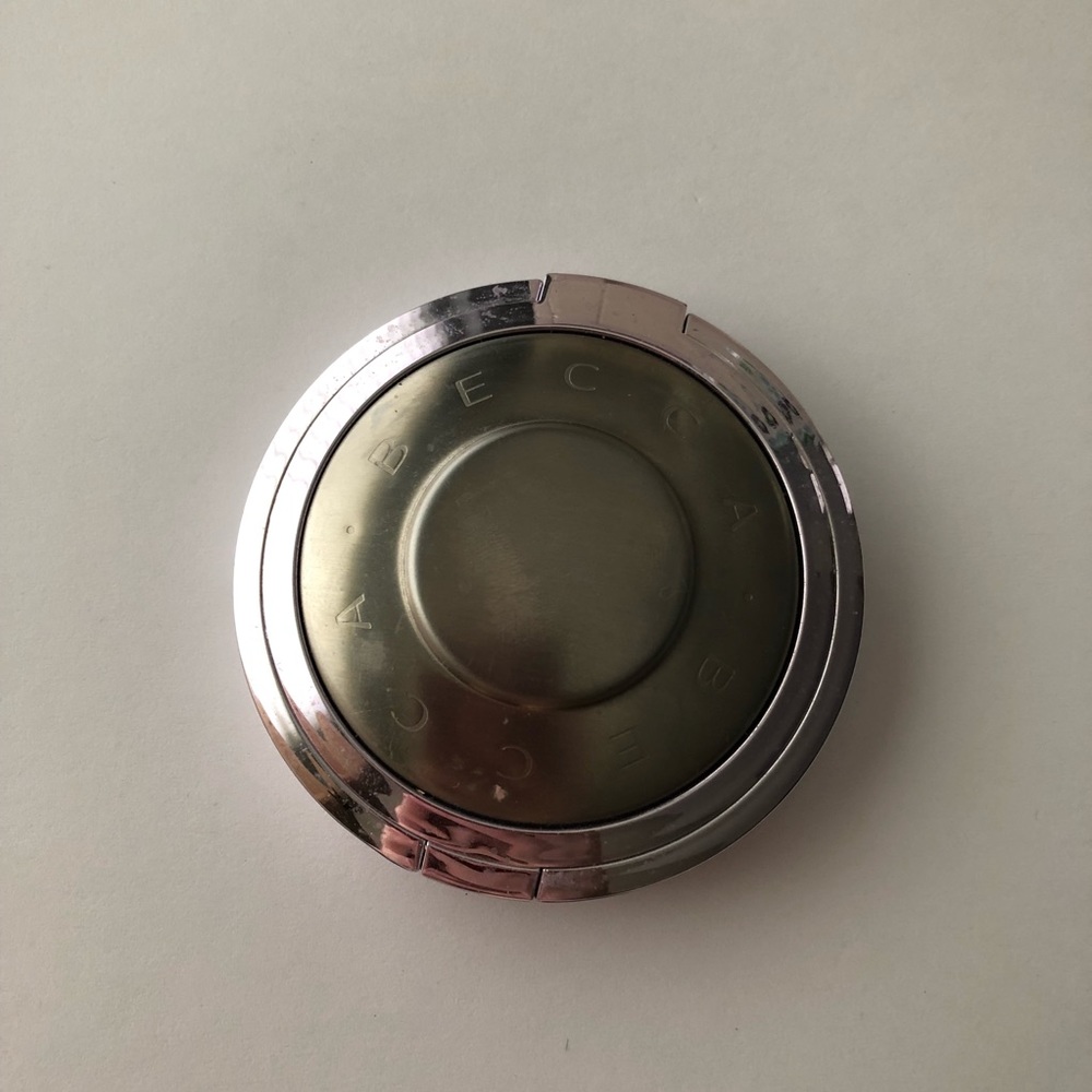 Becca Highlighter in Prismatic Amethyst